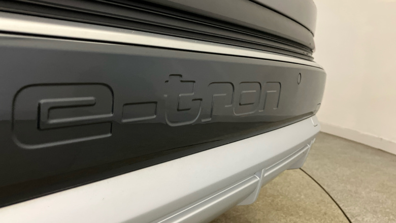 Audi Q4 e-tron 150kW 40 82.77kWh Launch Edition 5dr Auto Electric Estate